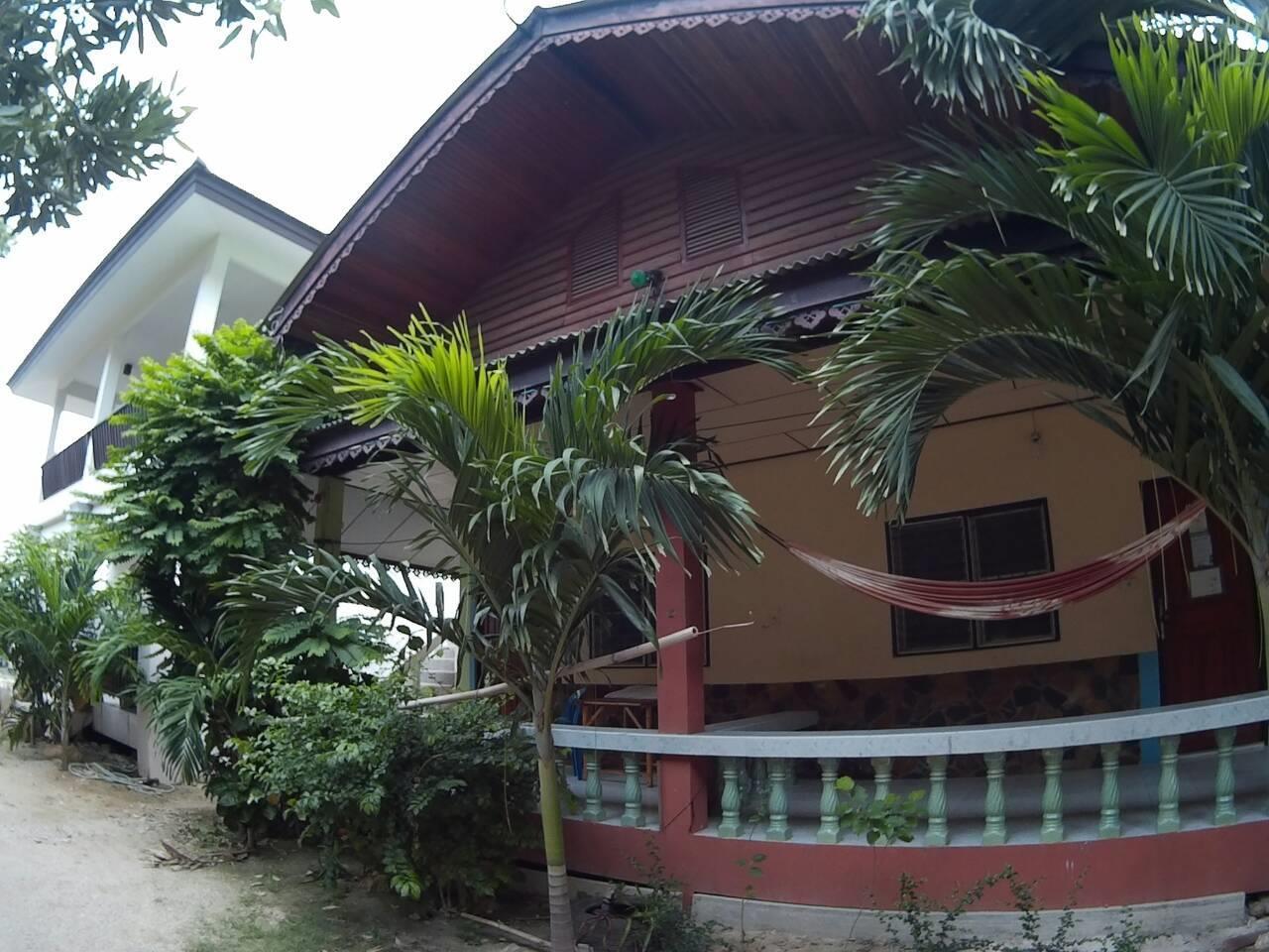 Modern Resort Haad Rin Exterior photo