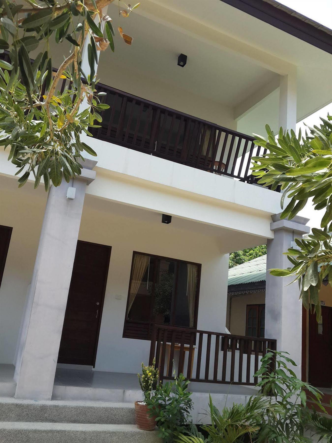 Modern Resort Haad Rin Exterior photo